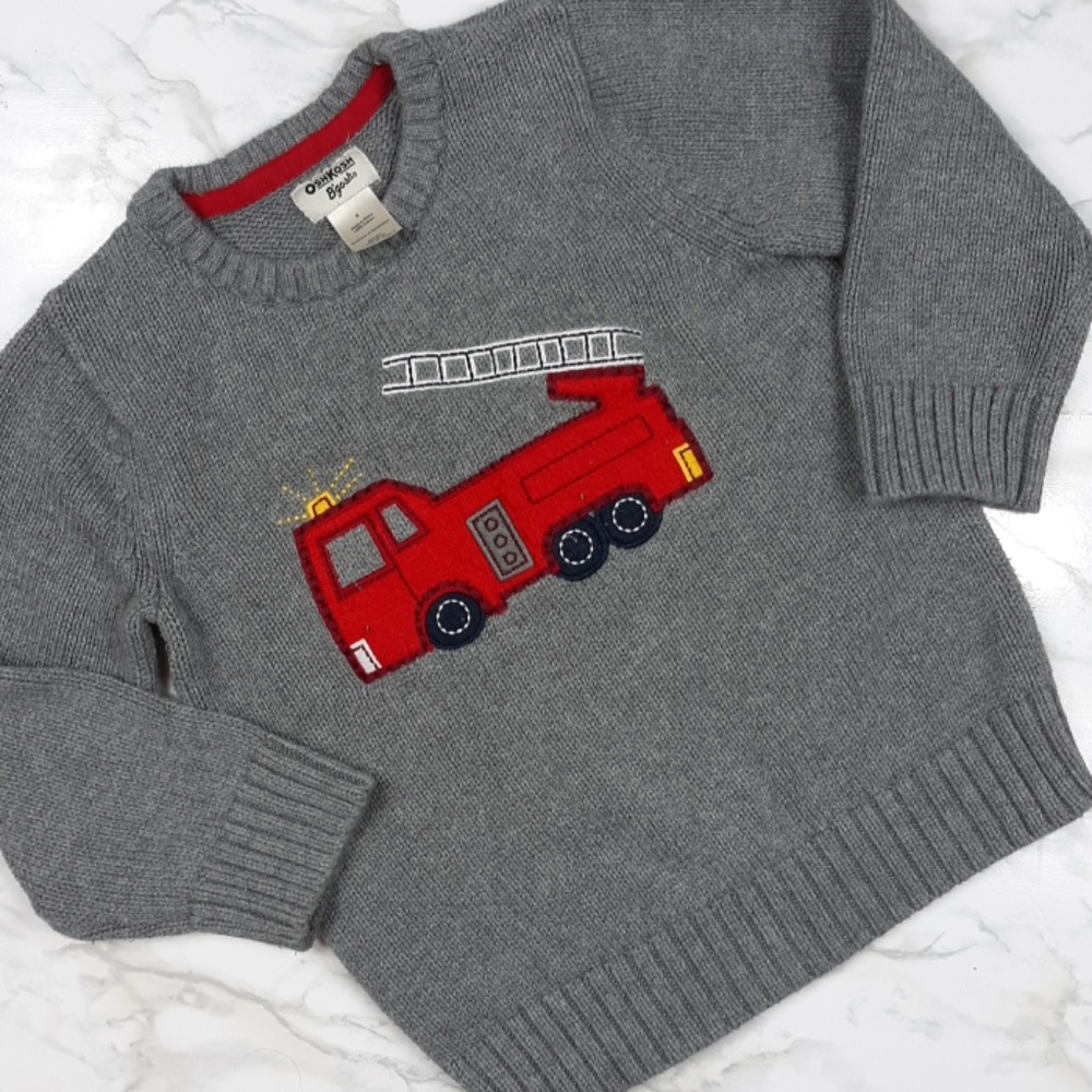 🚒OshKosh firetruck sweater